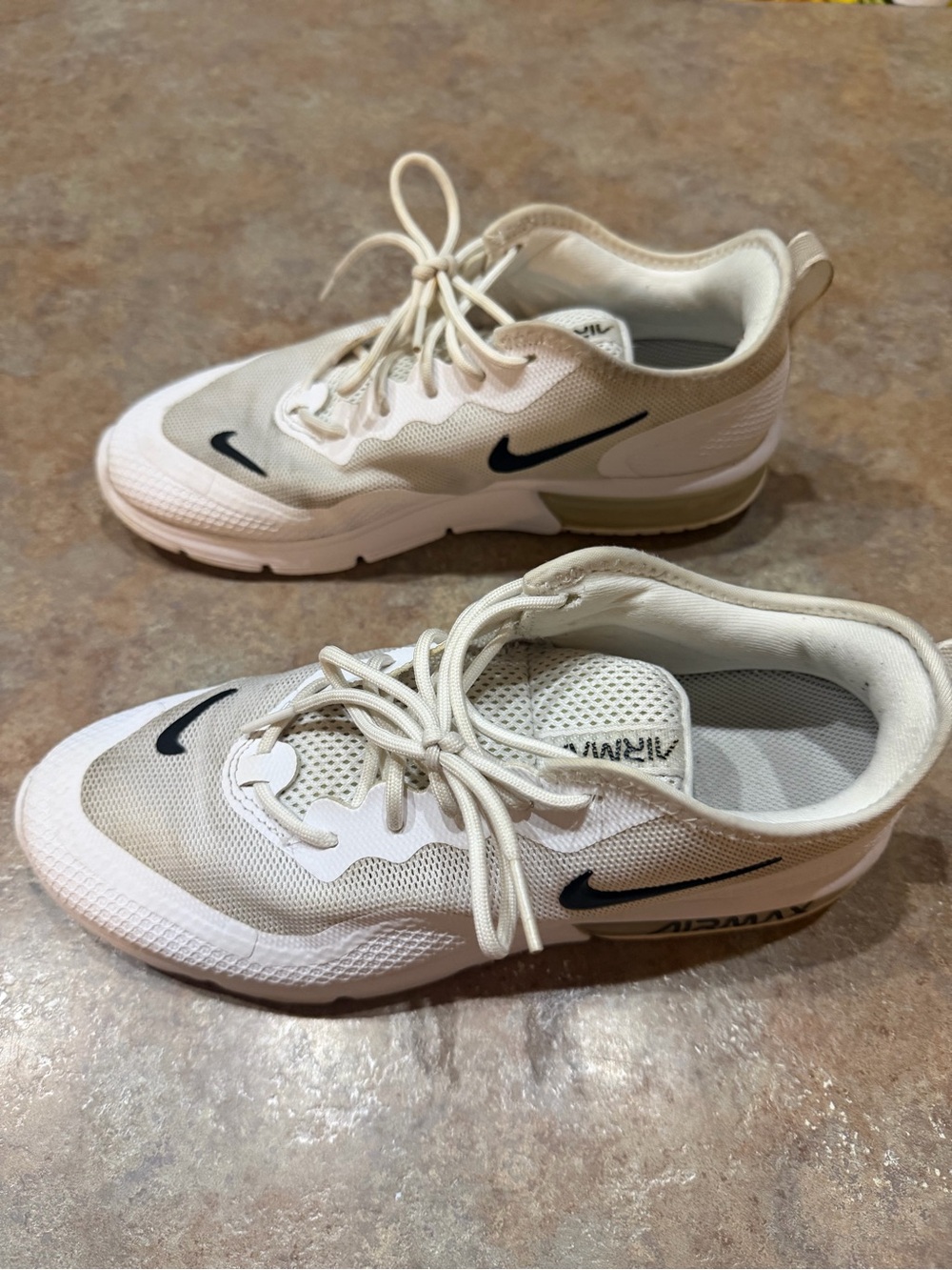 Women’s Nike Air Max Sequent 4.5 sneakers. Size 8.5 - Picture 5 of 6